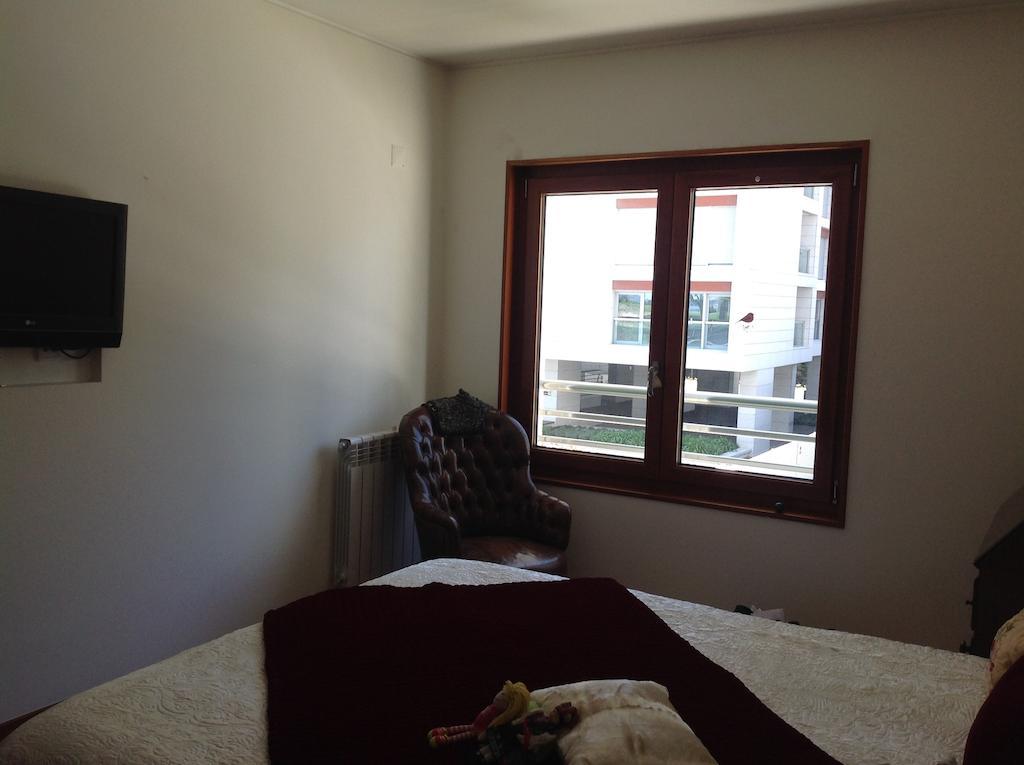 Canas Guest House In Lisbon Ruang foto